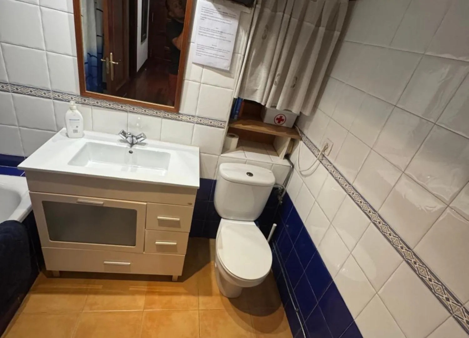 Piso Acogedor En El Centro De Bilbao Lägenhet